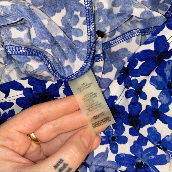 Calvin Klein Sleeveless Blouse with Blue Watercolour Floral Pattern - Picture 10 of 11